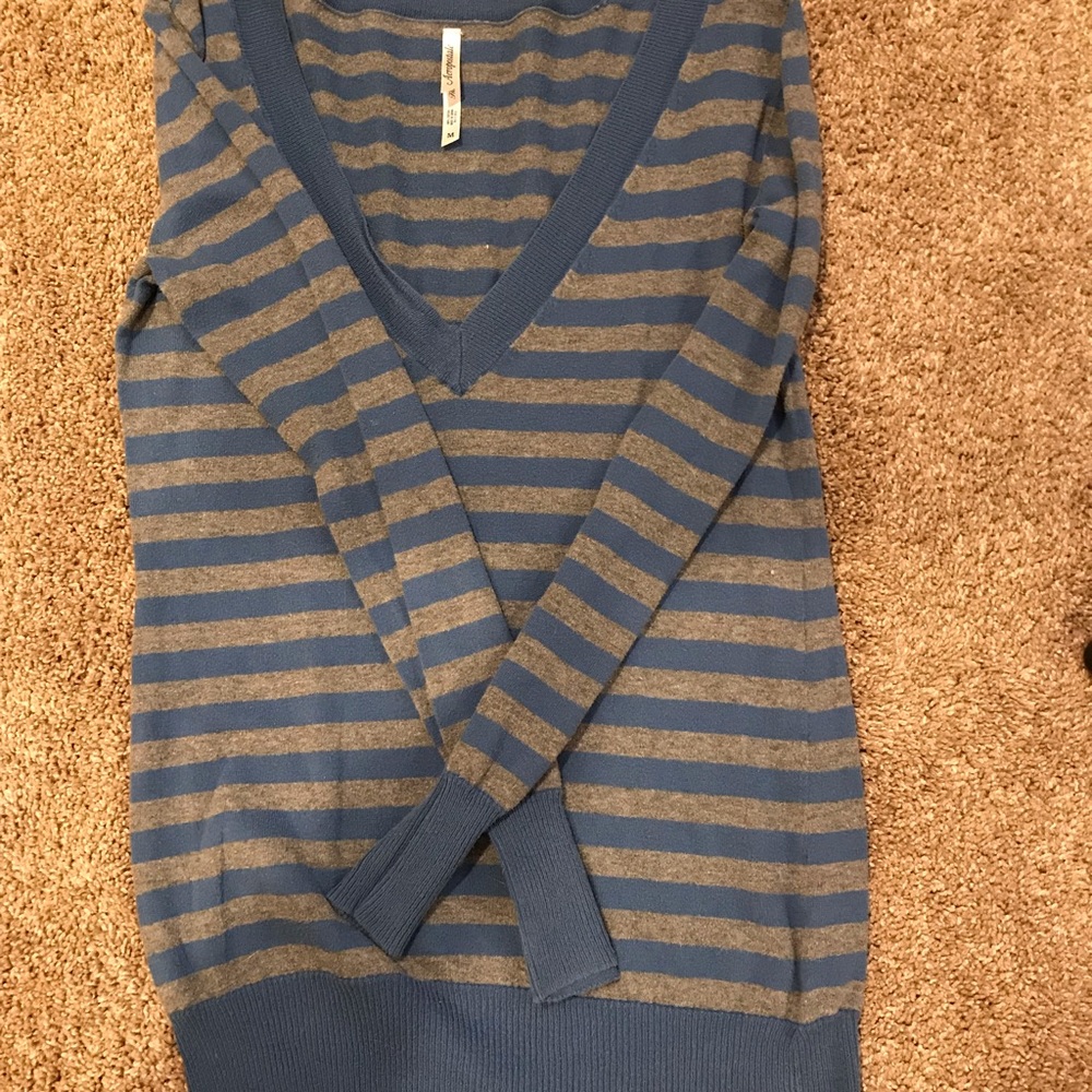 Aeropostale light weight sweater